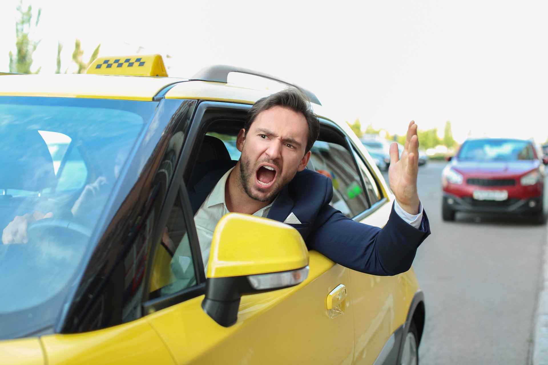 Услуги такси подорожают от вытеснения из отрасли водителей с плохой репутацией?